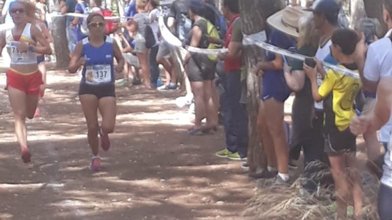 Atleta catamarqueña se destaca en competencia en Málaga, España