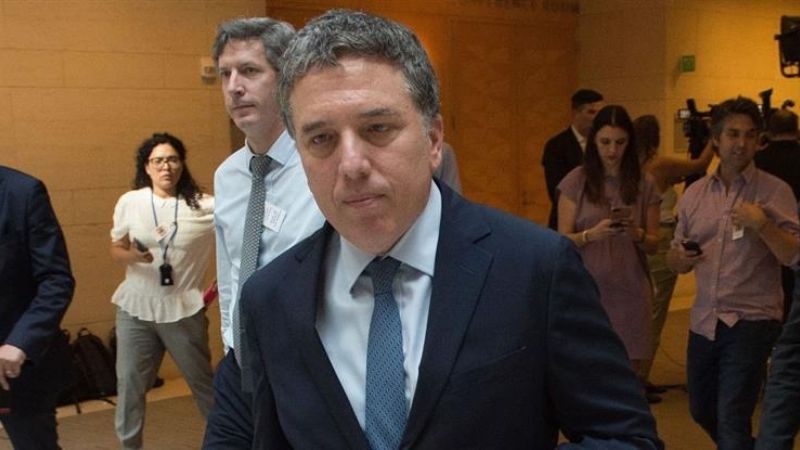Dujovne: "No estamos buscando dinero extra por fuera de la negociación con el FMI"