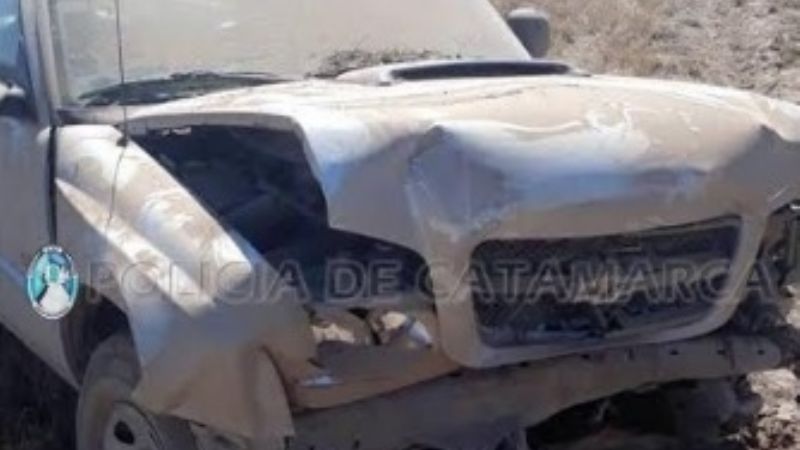 Volcó una camioneta de Vialidad Provincial