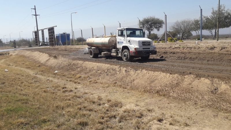 Construyen colectora en la Circunvalación