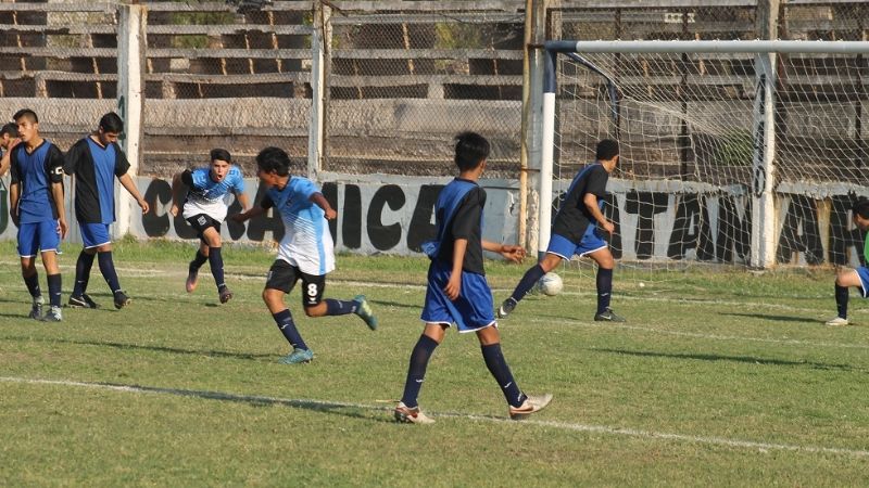 Goleada 4-0 de Las Chacras en el Provincial Sub15