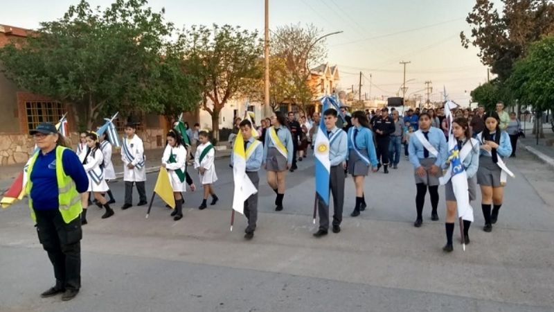 Día del Milagro: Recreo caminó junto a la Madre del Valle