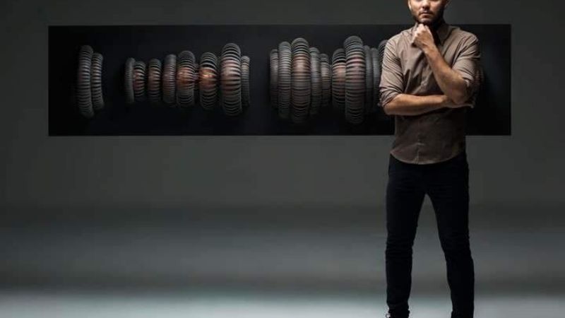 Cristian Mohaded triunfa en el mundo y recorre el país en busca de la cultura local