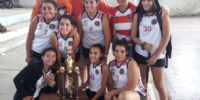 LAS CHICAS DE VILLA DOLORES, campeonas en Piedra Blanca.