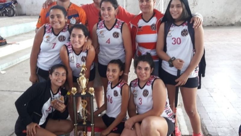 “La Villa” campeón por duplicado en el Hockey 5x5 del “Defe”