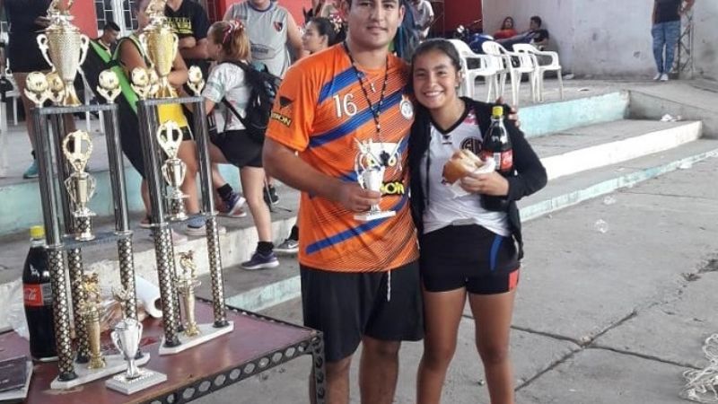 “La Villa” campeón por duplicado en el Hockey 5x5 del “Defe”