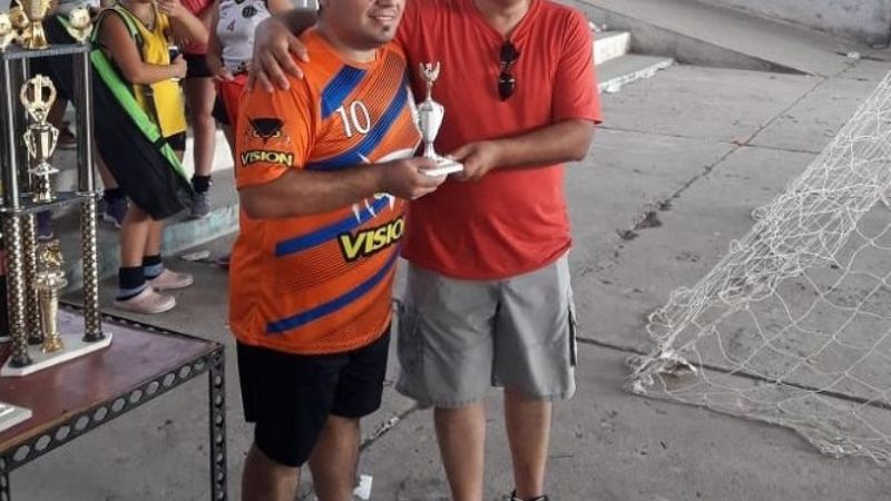 “La Villa” campeón por duplicado en el Hockey 5x5 del “Defe”