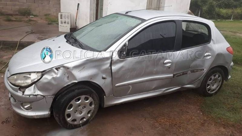 Tras un vuelco, arrestaron al conductor que manejaba alcoholizado