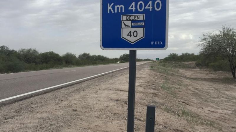 Otra vez robaron carteles de señalización en la ruta 40