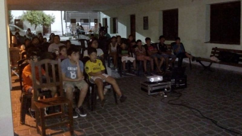 El Cine Móvil proyecta en Santa María