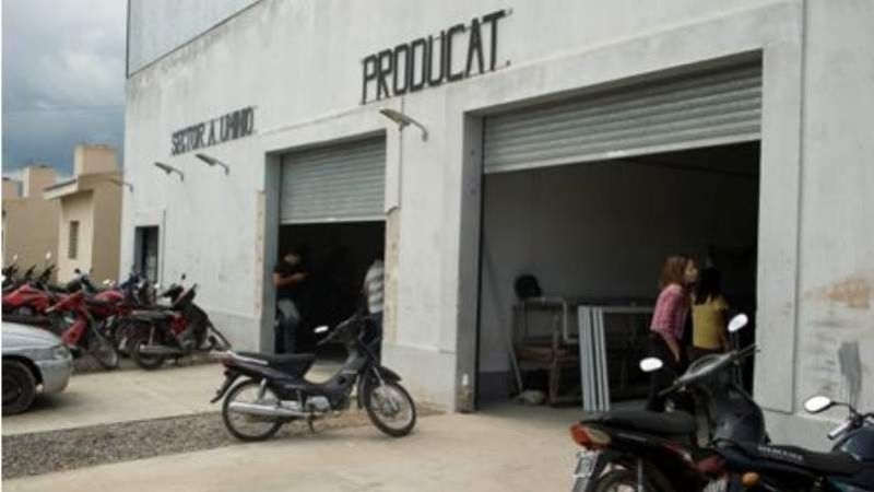 Alerta y asambleas en PRODUCAT por una docena de despidos