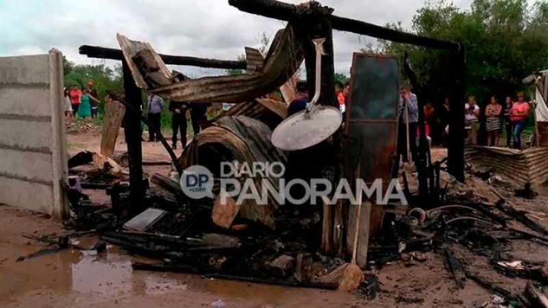 Dos hermanitos mueren calcinados al explotar una garrafa