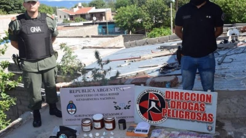 Impresionante golpe a las drogas: desbaratan banda que operaba en Tucumán y Catamarca