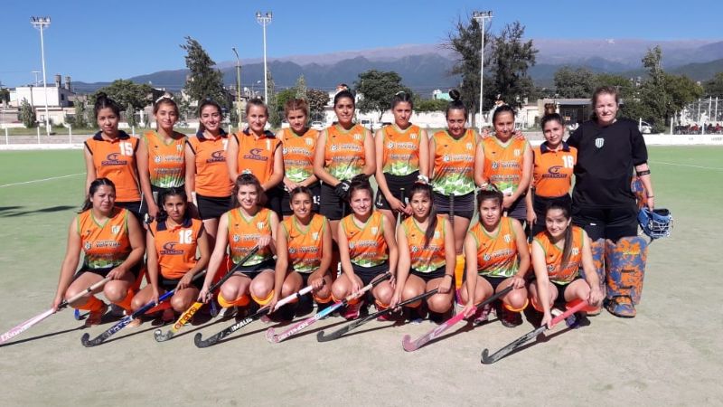 San Martín del Bañado invita a sumarse al hockey