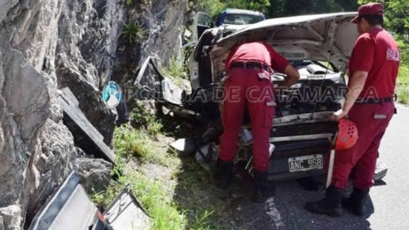 Chocó contra la montaña en la Cuesta de El Portezuelo