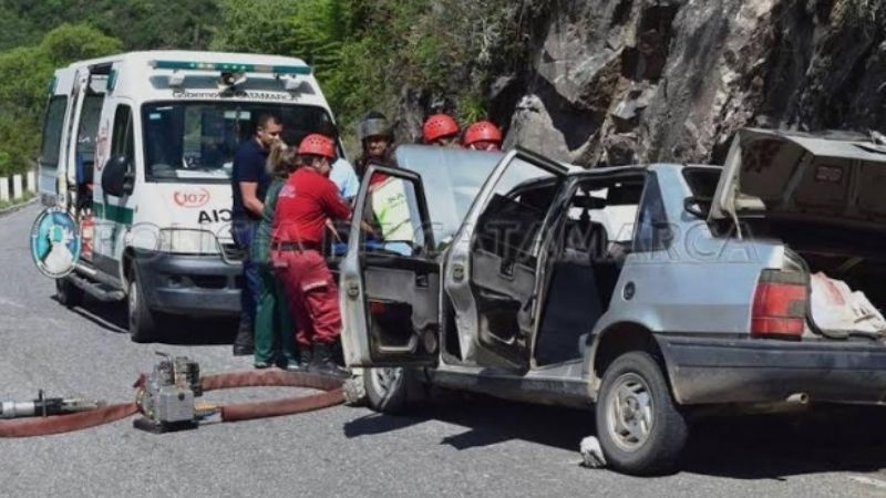 Chocó contra la montaña en la Cuesta de El Portezuelo