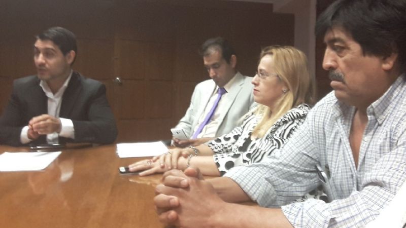 Gremio pide la reapertura de las paritarias