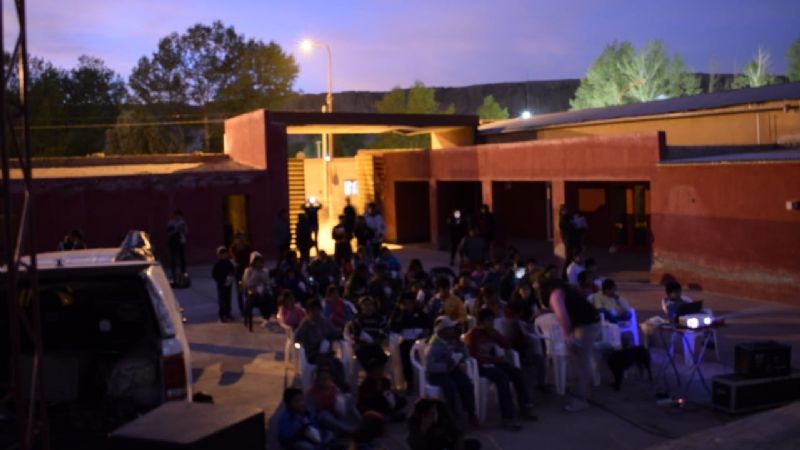 La niñez de Antofagasta disfrutó una nueva proyección del Cine Móvil