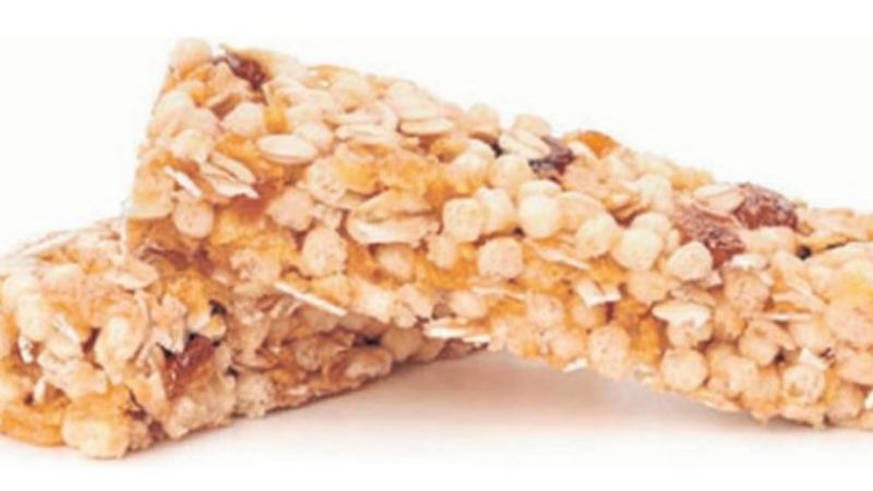 Prohíben la venta de barras de cereales y productos dietéticos