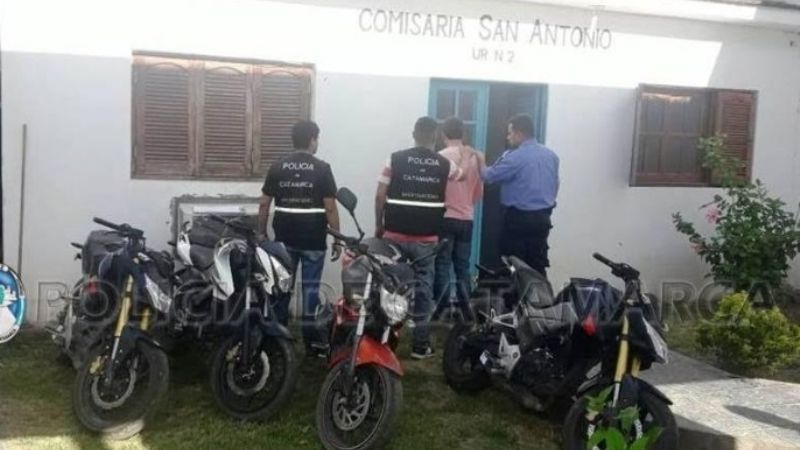 Detienen a integrantes de una banda dedicada al robo de motos