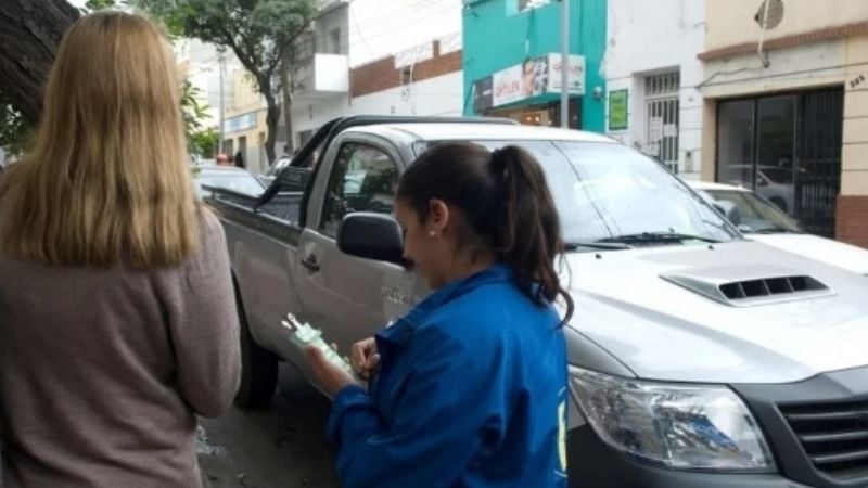 Estacionar en el centro es más caro