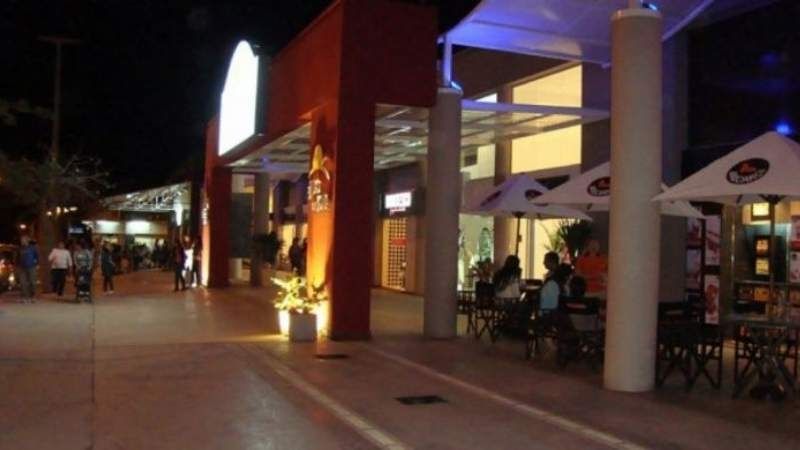 Aprehendieron a un joven que robó ropa en Altos del Solar