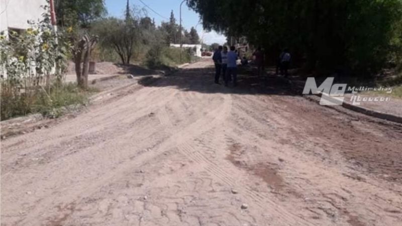 Avanza pavimentación en Fiambalá