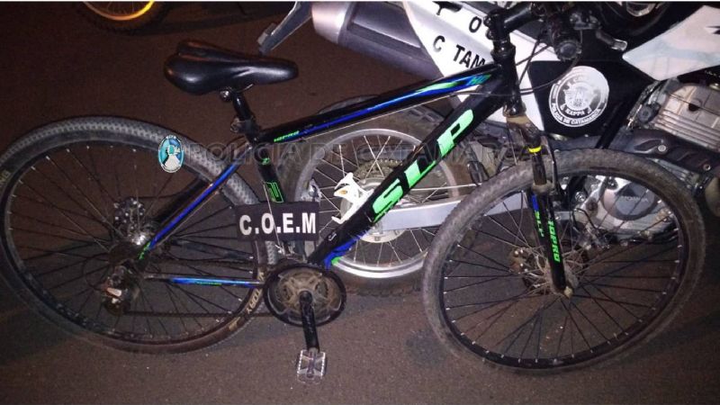 Robó una bicicleta, se escapó, la escondió y la encontraron