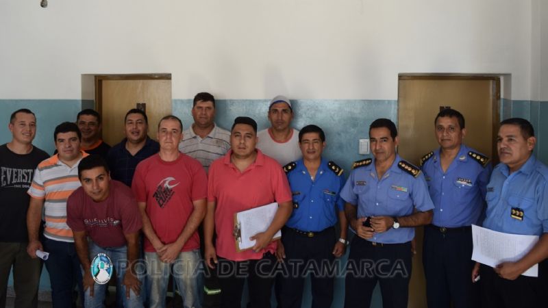 Habilitan nuevos sanitarios en la Jefatura de Policía