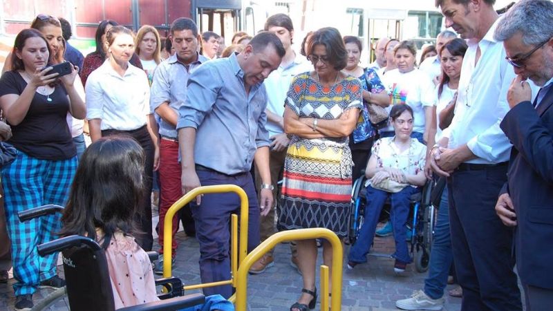 Presentaron el transporte inclusivo en Catamarca
