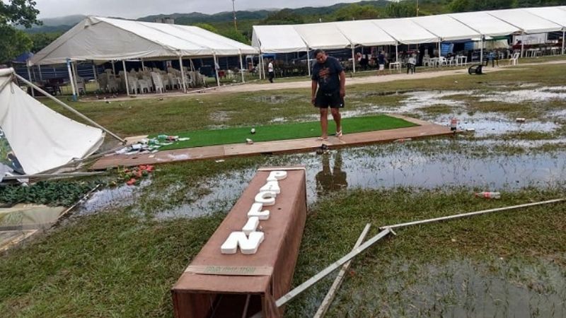 Temporal sorprendió durante el Festival del Pimiento y provocó destrozos