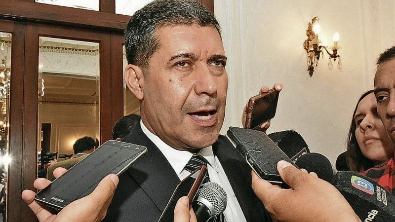 Ganó la re-reelección en La Rioja pero la oposición la rechaza