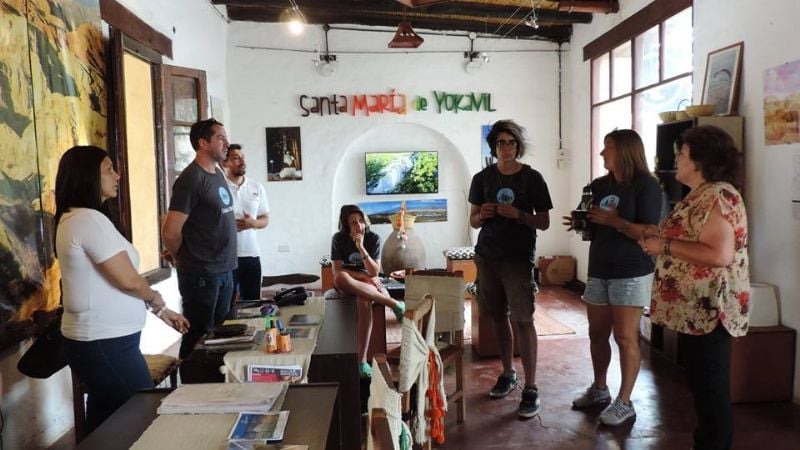 Turistas disfrutan del verano en Santa María