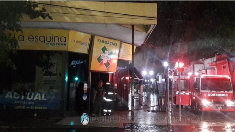 Un desperfecto en el aire acondicionado provocó un incendio en una farmacia