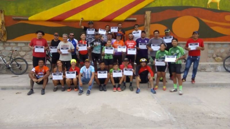 Bicicleteada solidaria en tierras aborígenes