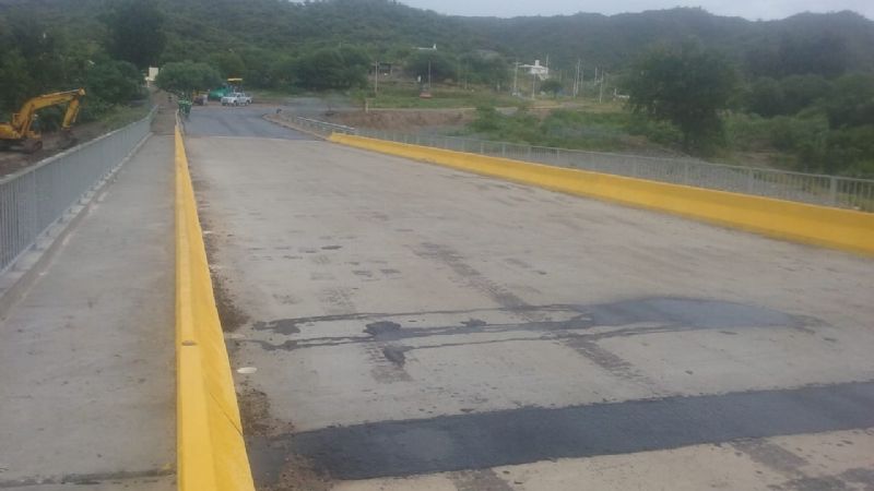 Ultiman detalles en la obra del puente de Banda de Varela- Ruta 1
