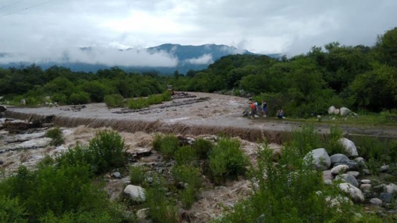 Impresionante crecida del Río San Pablo