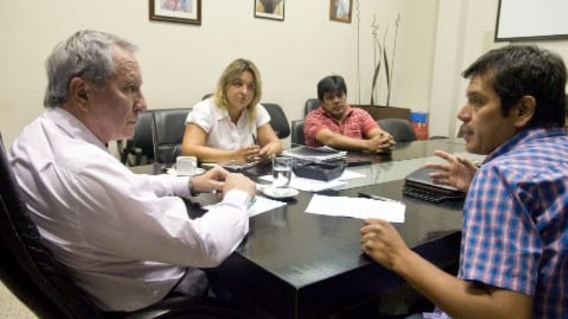 Firmaron convenio para concretar obras en El Alto