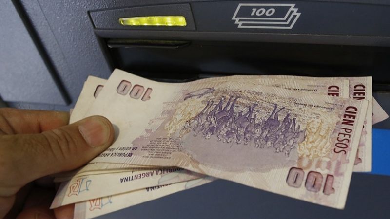 Pago de sueldos a municipales y docentes de Valle Viejo