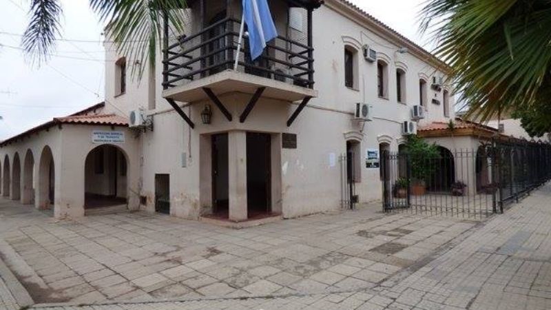 Definen si sigue preso el sujeto que encerró a su novia en el baúl del auto