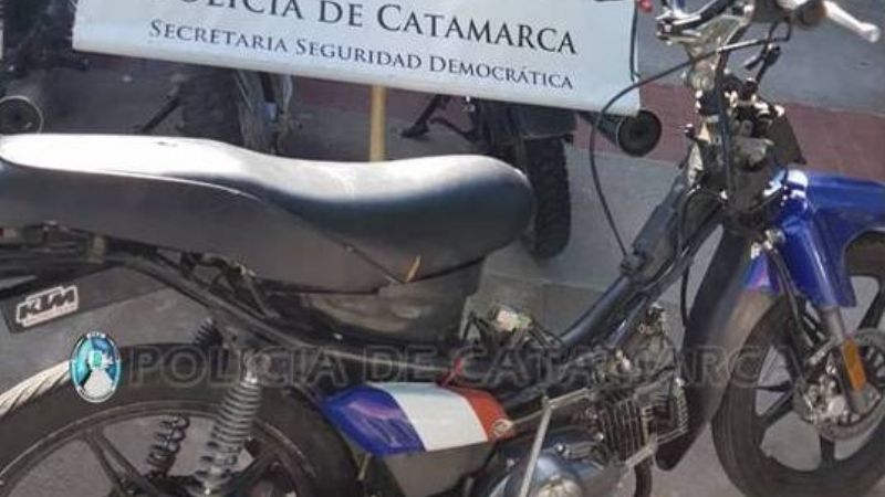 Tras una persecución, arrestan a un joven y secuestran una moto