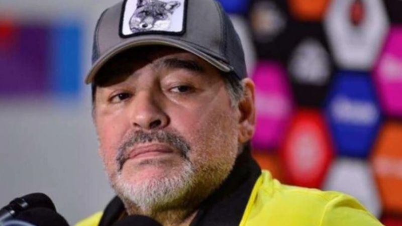 Internaron a Diego Maradona