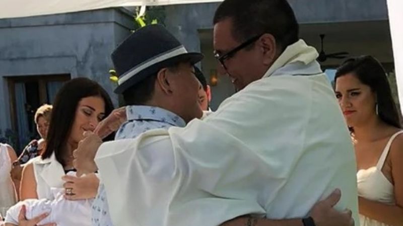 Maradona abuelo y padrino de su nieto italiano