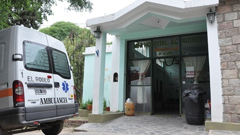 Chocó contra una montaña en la ruta 4