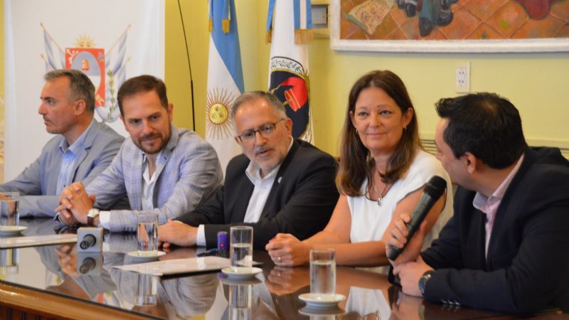 Catamarca y Villa María rubricaron un convenio de cooperación