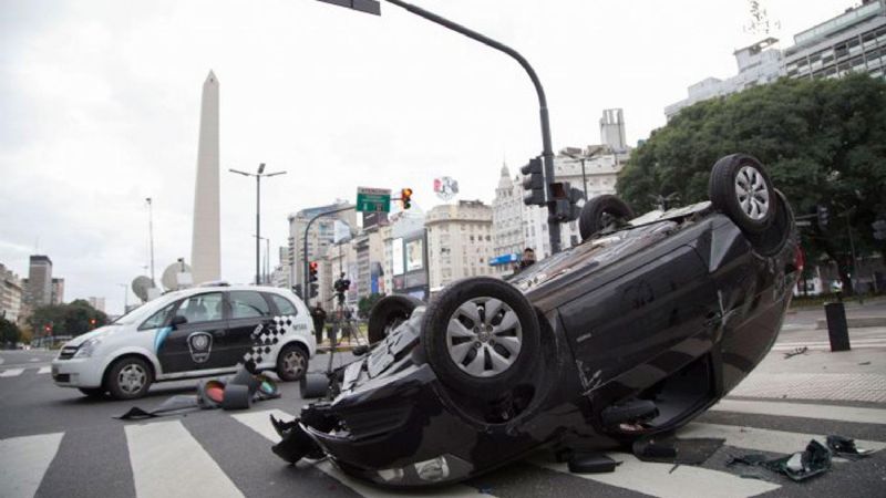 Por día, cinco peatones mueren atropellados en la Argentina