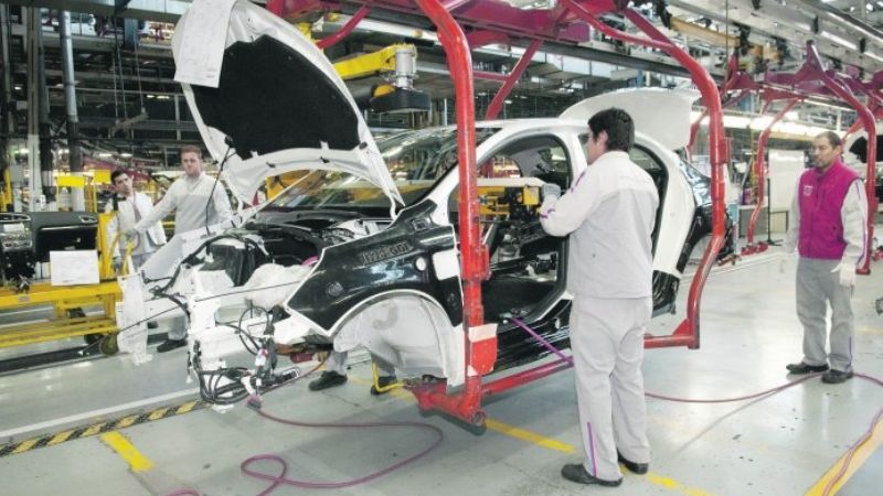 Sector automotor pedirá rebajar impuestos y reeditar Plan Canje