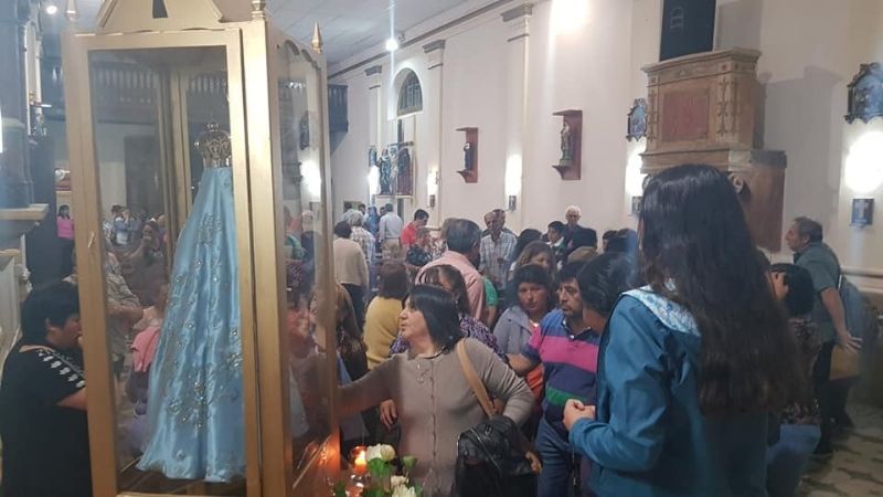 Comunidades de Paclín peregrinan para honrar a su Santa Patrona
