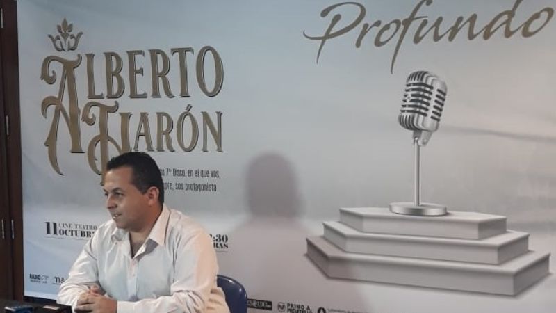 Alberto Harón presentó su nuevo disco