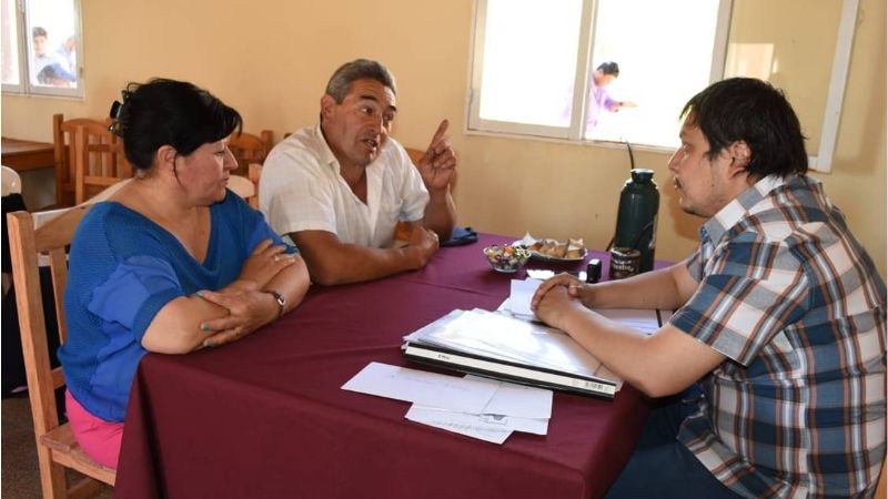 Nóblega compartió con los vecinos de Villa Luján y Costa de Reyes